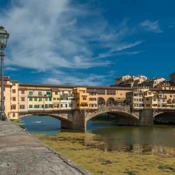 VIP small group tour around Florence by bike with gelato (Italian ice cream)