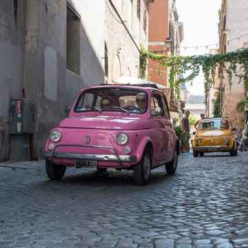 Vintage Tour by Fiat 500 around the Classic Rome