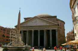 Small Group Guided Tour of the Squares and Fountains of Rome with pick-up included