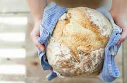 Bread making class in Matera,