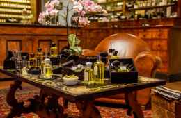 Perfume Masterclass in the centre of Florence for Small Groups