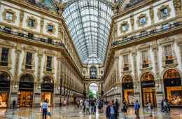 tour of the centre of Milan