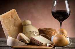 Wine and Food tasting tour in Florence