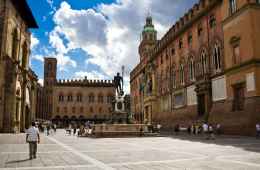 Tour de 5 días desde Roma para descubrir Asís, Bolonia, Venecia y la Toscana