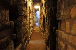 Tour privato dei sotterranei di Roma: Catacombe e Basilica di San Clemente