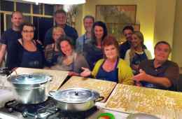 Cooking Lesson Evening in Rome with Happy Hour Welcome
