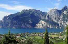 tour to Garda Lake from Verona
