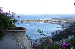 Tour a Giardini Naxos, Castelmola e Taormina con partenza da Catania