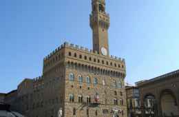 View of Palazzo Vecchio in Piazza della Signoria