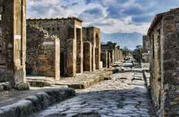 streets of pompeii