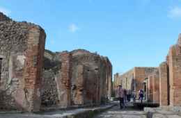 pompeii ruins