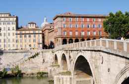 Walking Tour of Rome, to Discover Italian Craft Beers
