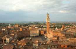 Day tour of Tuscany- stop in san Gimignano