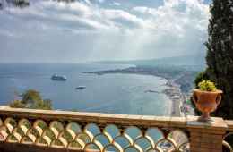 7-Days Escorted Tour of Sicily - Taormina Gulf