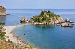 sefl drive naturalistic tour of Sicily