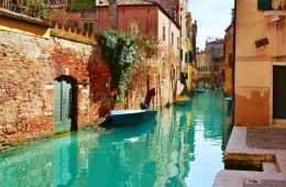 Small group boat tour of Venice 
