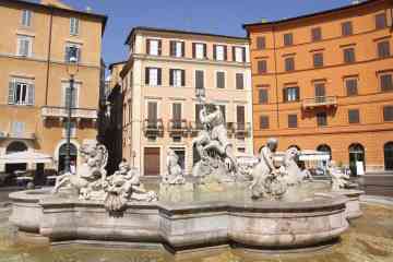 Best tours and activities for Navona Square