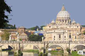 Tour en grupo reducido a los Museos Vaticanos, la Capilla Sixtina y San Pedro