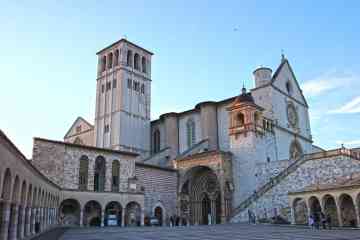 Best tours and activities for Assisi