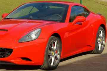 Test drive su una Ferrari di 15 minuti a Maranello