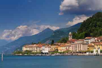 Tour privato a piedi di Como con mini crociera sul Lago di Como