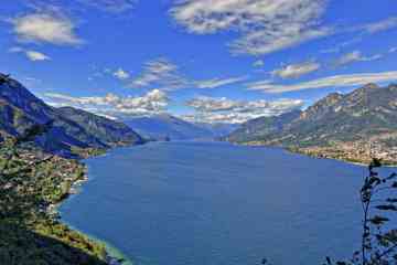 Tour privato in giornata al lago di Como da Verona: trasporto, guida, pranzo e giro in barca inclusi
