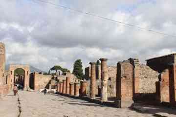 Tour di gruppo a Pompei da Amalfi, Positano, Praiano o Maiori