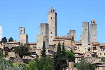 Best tours and activities for San Gimignano