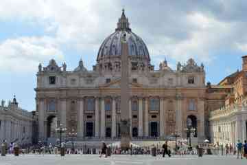 Tour por los Museos Vaticanos con visita a la Basílica de San Pedro