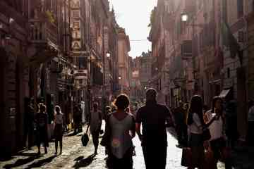 Guided Group Tour of the Centre of Naples and its underground ruins