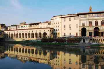 Tour privato del centro di Firenze e della Galleria degli Uffizi da Livorno