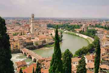 Excursión de un día al centro de Verona desde el Lago Garda