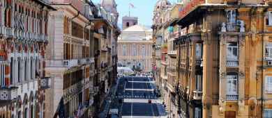 guided tour of the centre of Genoa
