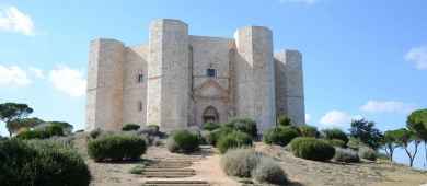 Guided tour to Castel del Monte