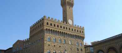 View of Palazzo Vecchio in Piazza della Signoria