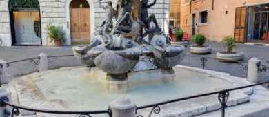 Tortoise Fountain in the Jewish ghetto
