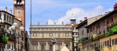 Tour of Verona city centre