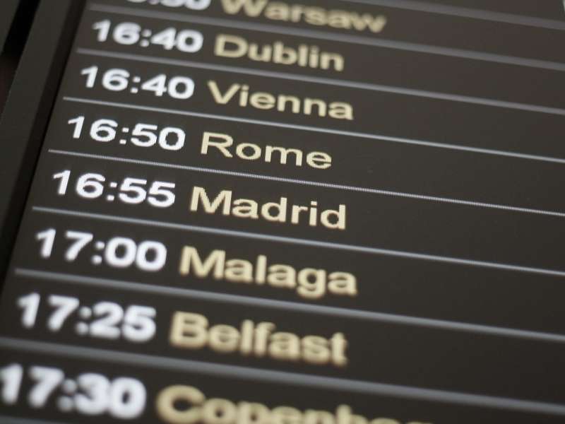 Transfer privado desde el Aeropuerto de Bergamo hacia el centro de Milán Transfer privado desde el Aeropuerto de Bergamo hacia el centro de Milán