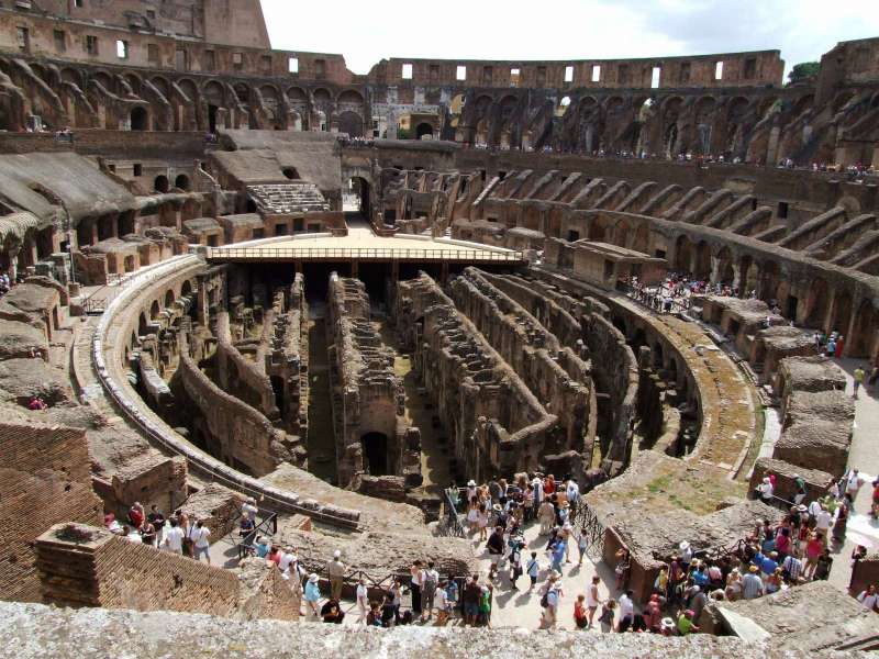 what events were held in the roman colosseum what events were held in the roman colosseum
