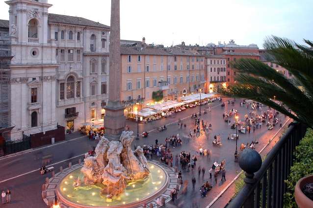 Main Square In Roma Semiprivate guided Tour of the Squares of Rome at Sunset