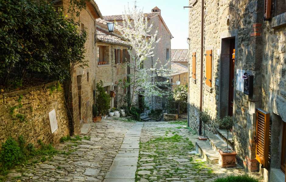 3.	Perfect time to explore the Tuscan towns
