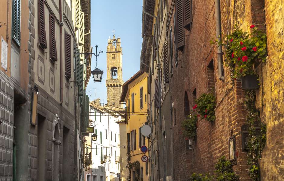 3.	Full-day Tour of Montalcino, Montepulciano and Pienza