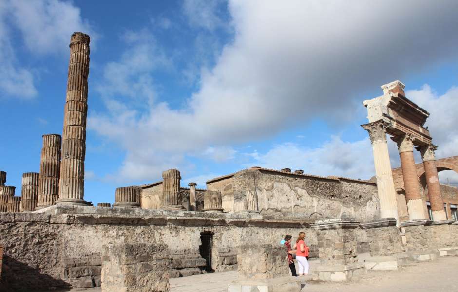 2.	Pompeii and Herculaneum