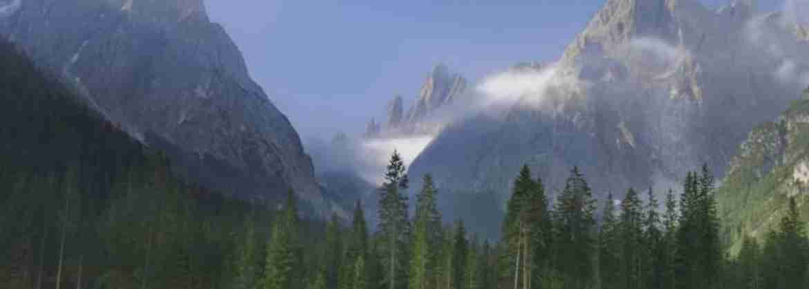 Small Group Tour of the Dolomites and Cortina from Venice