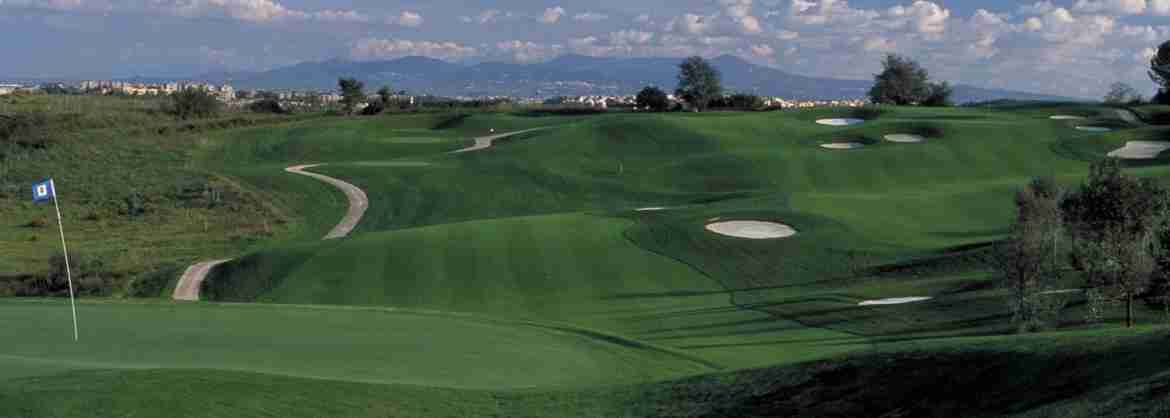 Campo di golf a Roma: percorso di 9 buche nel Centro città per una giornata