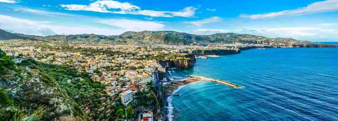 Helicopter tour over Amalfi Coast and Sorrento