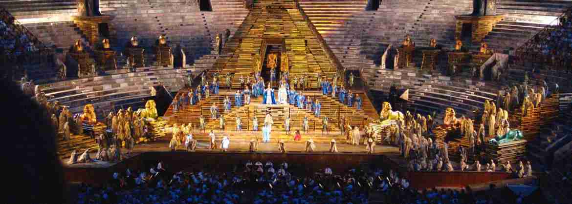 Two days in Verona, from Rome, with Arena Opera Performance, tickets included.