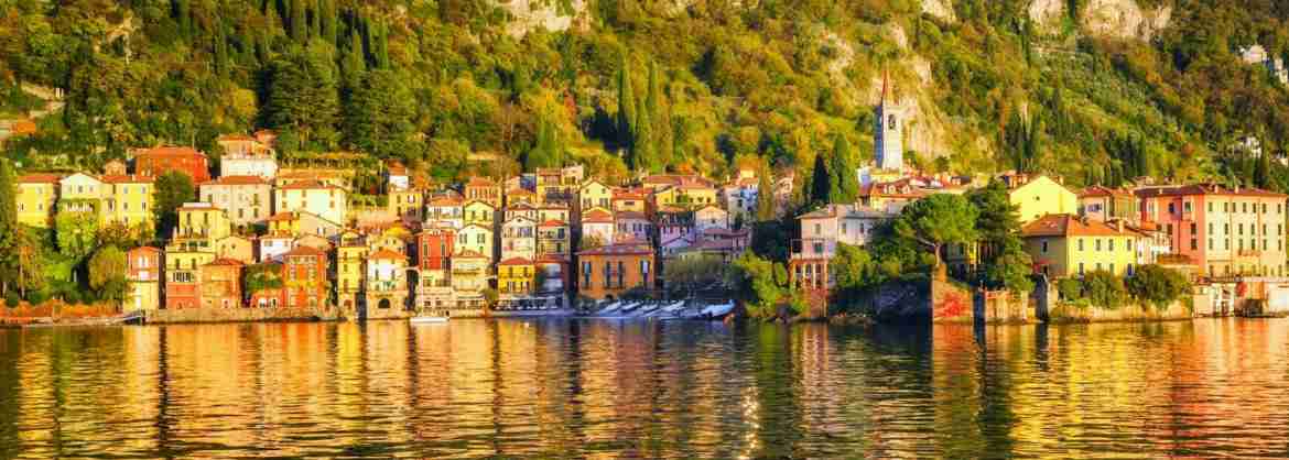 Tour privato con gita in barca sul Lago di Como, partendo da Milano in treno