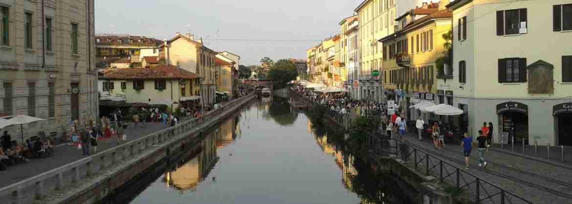 Tour a pie al hermoso y emocionante barrio de los Navigli en Milán