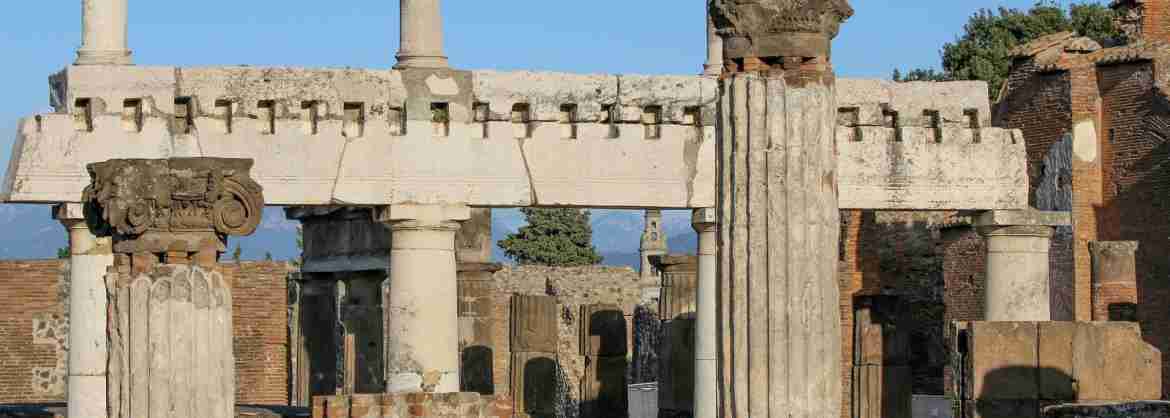 Guided Walking tour of Pompeii from Salerno Port